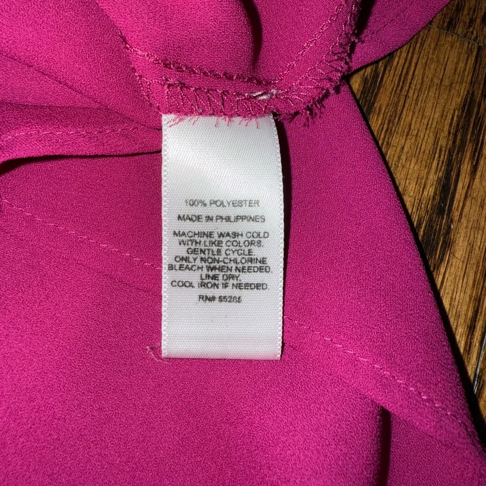 2/$10 • Express Fuchsia Portofino Button Down Blouse - Size: Small - Picture 6 of 9